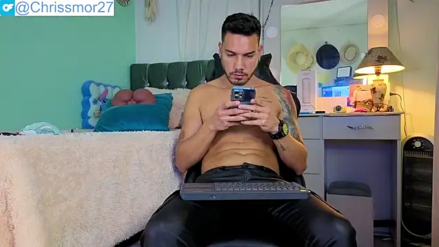 Snapshot of Chrissken chatting on 17, 9, 2025 Chrissken online show from 17, 9, 2025