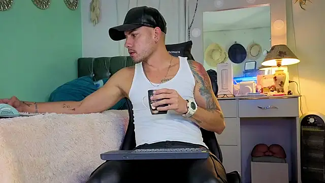 Chrissken online show from 7, 10, 2025