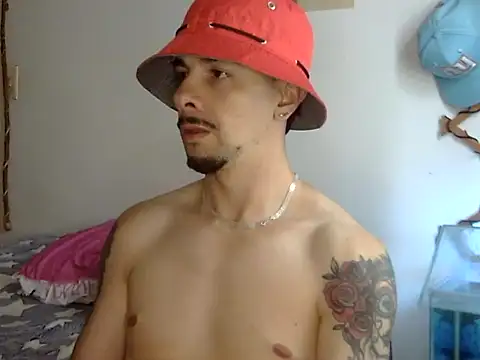 Snapshot of venusfranco_94 chatting on 24, 11, 2025 venusfranco 94 online show from 24, 11, 2025