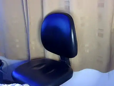 Snapshot of venusfranco_94 chatting on 25, 4, 2026 venusfranco 94 online show from 25, 4, 2026
