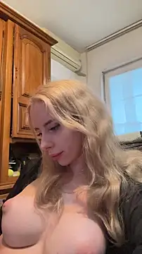 ChristiHanson online show from 4, 3, 2026