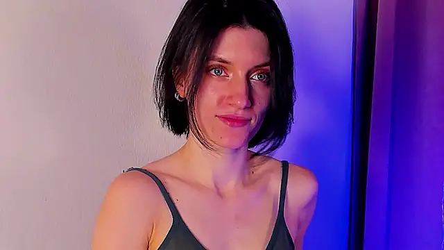 Snapshot of roxy_riot_ chatting on 13, 2, 2025 roxy riot online show from 13, 2, 2025