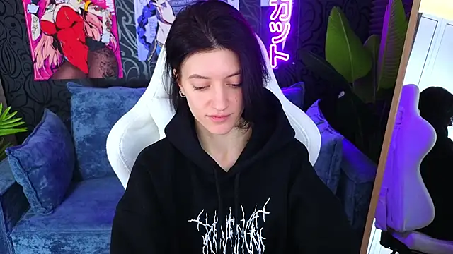 Snapshot of roxy_riot_ chatting on 18, 2, 2025 roxy riot online show from 18, 2, 2025