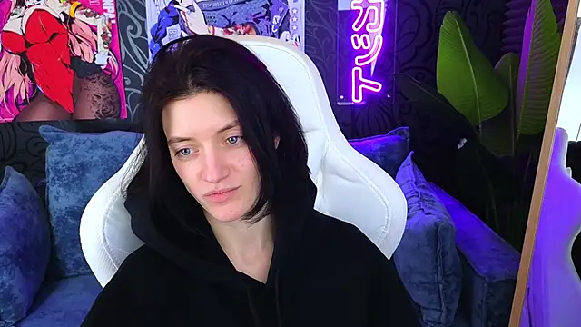 Snapshot of roxy_riot_ chatting on 18, 2, 2025 roxy riot online show from 18, 2, 2025