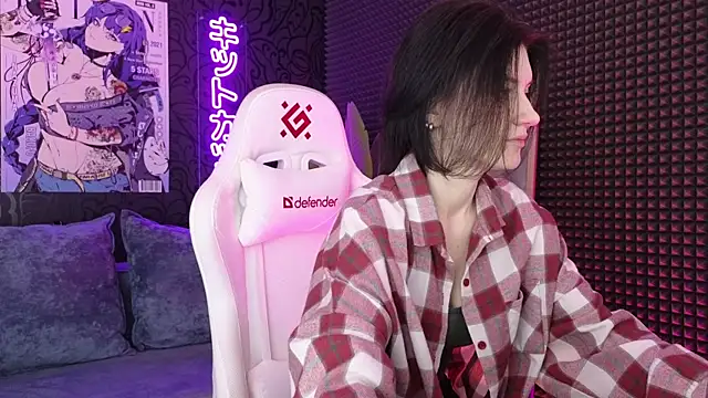 Snapshot of roxy_riot_ chatting on 10, 3, 2025 roxy riot online show from 10, 3, 2025