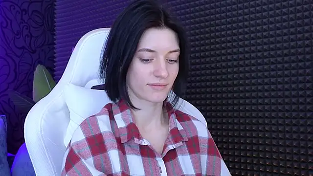 Snapshot of roxy_riot_ chatting on 15, 3, 2025 roxy riot online show from 15, 3, 2025