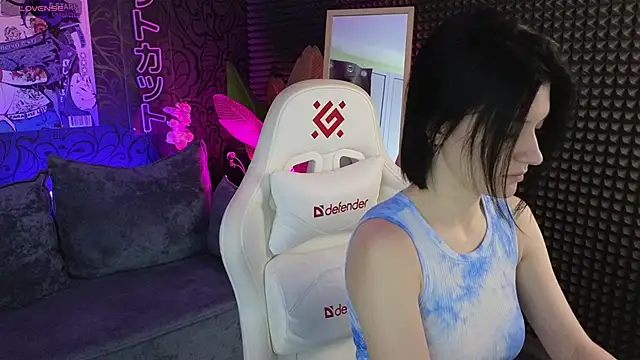 Snapshot of roxy_riot_ chatting on 11, 10, 2025 roxy riot online show from 11, 10, 2025