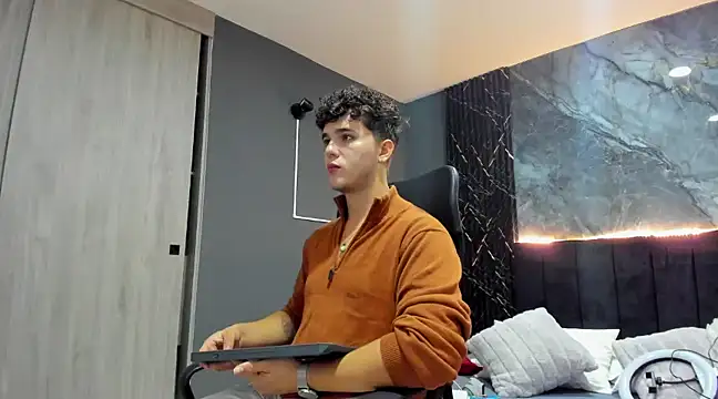 ErosGeorgiou online show from 11, 2, 2025