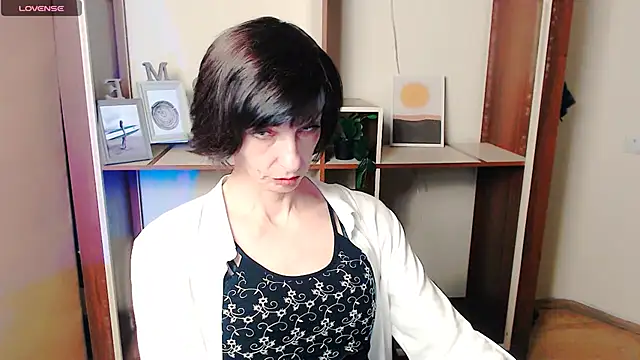  AngeliaFlow  online show from 15, 10, 2025