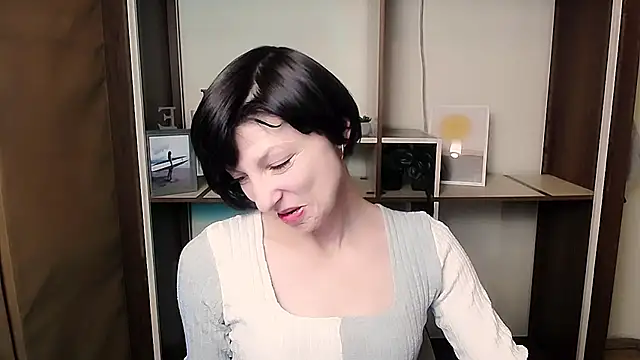  AngeliaFlow  online show from 17, 1, 2026