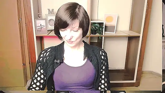  AngeliaFlow  online show from 13, 5, 2026