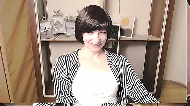  AngeliaFlow  online show from 14, 5, 2026