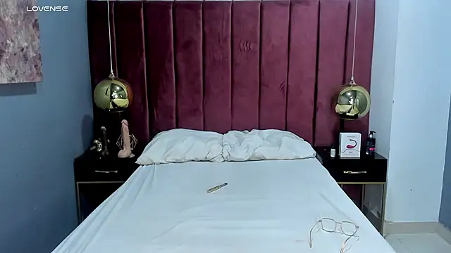 lolyyuno online show from 7, 3, 2025