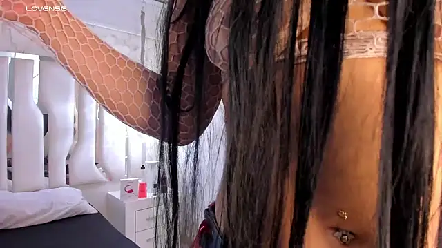 lolyyuno online show from 12, 3, 2025