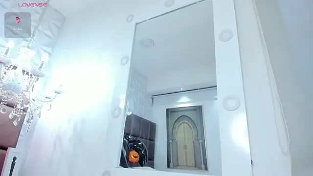 lolyyuno online show from 8, 10, 2025