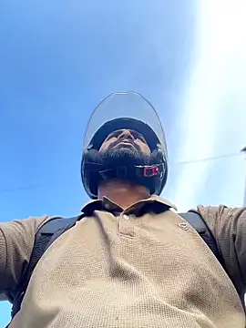 Rishwithr online show from 14, 2, 2026