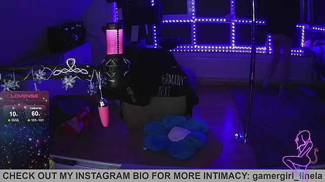 Gamergirl-Linela online show from 2, 11, 2025