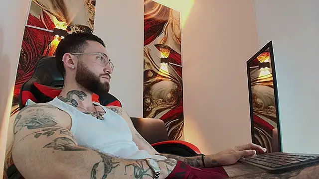 Luke davis01 online show from 6, 11, 2025