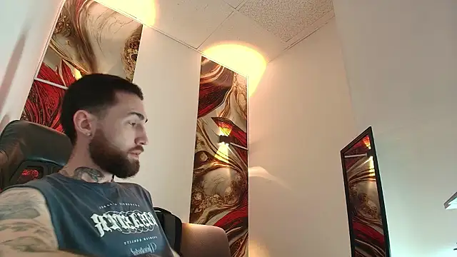 Luke davis01 online show from 12, 2, 2026