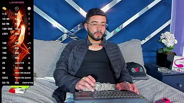 Noa Bonucci online show from 10, 2, 2025