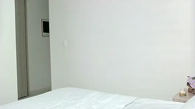 Piia Angeel1 online show from 6, 4, 2026