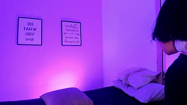 Morgan Wright online show from 28, 4, 2026