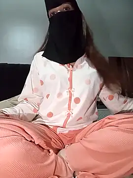 Snapshot of Milan-88 chatting on 20, 10, 2025 Milan-88 online show from 20, 10, 2025