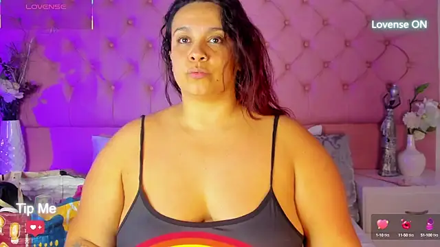 KourtneyEvans online show from 9, 9, 2025