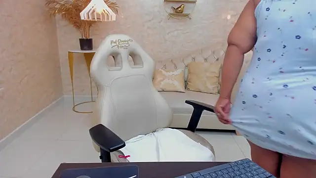 BBW CINDY online show from 21, 2, 2025