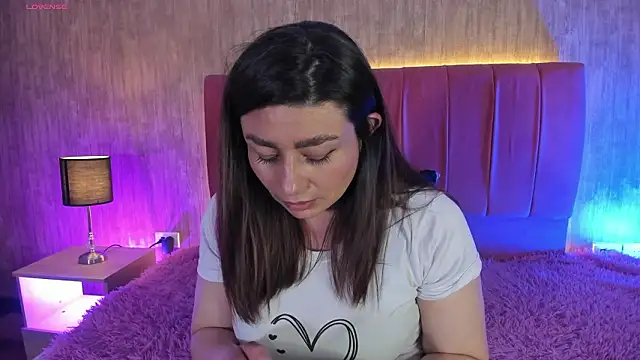 Snapshot of _michonne_ chatting on 8, 2, 2026 michonne online show from 8, 2, 2026