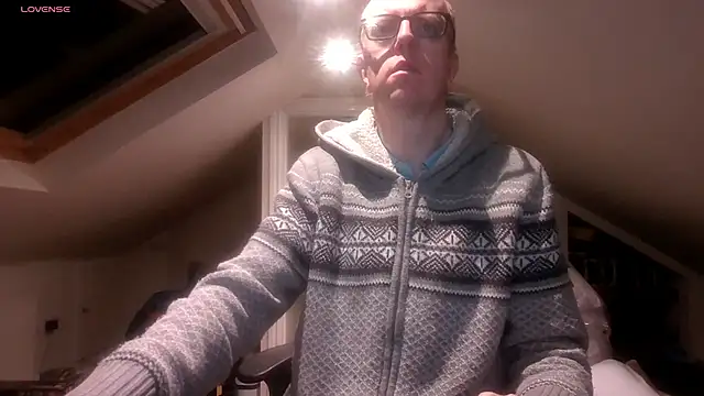 AdmiredThirty online show from 10, 4, 2026