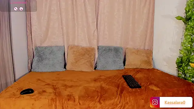 kassandra Lara online show from 12, 9, 2025