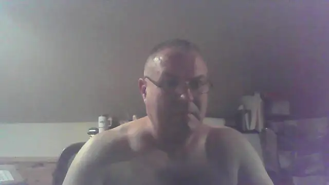 Snapshot of mkestr69 chatting on 19, 9, 2025 mkestr69 online show from 19, 9, 2025