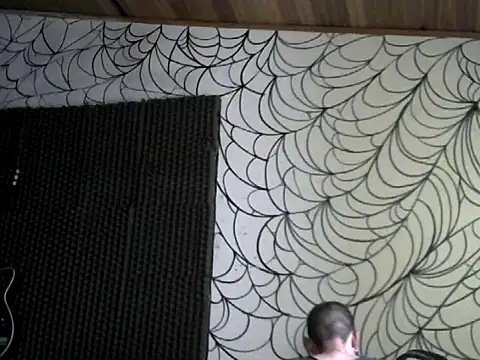 Snapshot of vampireathome chatting on 4, 12, 2025 vampireathome online show from 4, 12, 2025