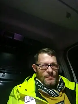 Snapshot of Gncastc23 chatting on 12, 11, 2025 Gncastc23 online show from 12, 11, 2025