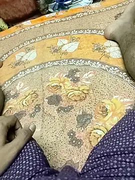 Snapshot of Yashkumar_0697 chatting on 19, 10, 2025 Yashkumar 0697 online show from 19, 10, 2025