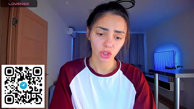 EmiliaZen online show from 3, 11, 2025