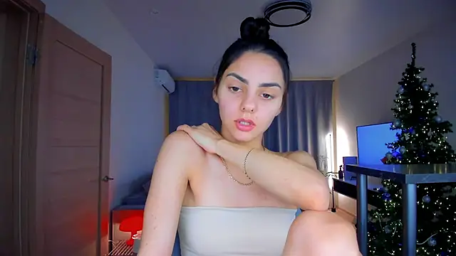 EmiliaZen online show from 22, 12, 2025