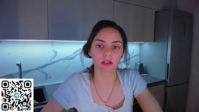 EmiliaZen online show from 31, 5, 2026