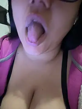 Snapshot of daianaspencer chatting on 10, 2, 2025 daianaspencer online show from 10, 2, 2025