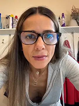 Snapshot of PlayfulShow chatting on 28, 10, 2025 PlayfulShow online show from 28, 10, 2025