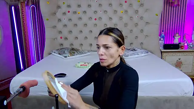 Snapshot of PlayfulShow chatting on 17, 12, 2025 PlayfulShow online show from 17, 12, 2025