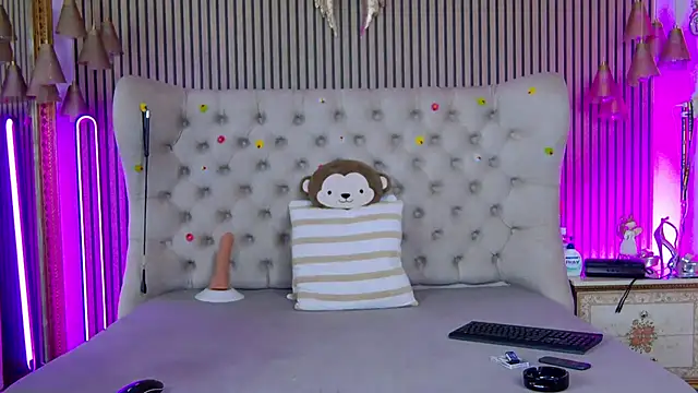 Snapshot of PlayfulShow chatting on 19, 2, 2026 PlayfulShow online show from 19, 2, 2026