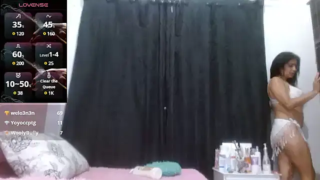 Snapshot of dulcecataliina chatting on 10, 3, 2025 dulcecataliina online show from 10, 3, 2025