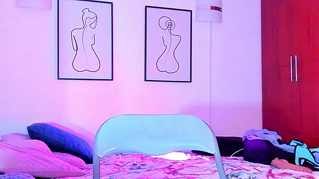 Tatianaaxh online show from 10, 2, 2025