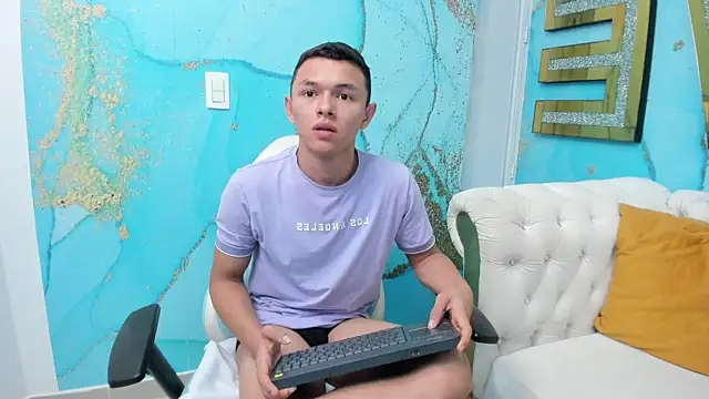 Andy dior18 online show from 26, 2, 2025