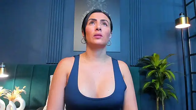 scarlet edwars online show from 9, 2, 2026