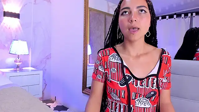 ValerieHyde online show from 1, 3, 2025