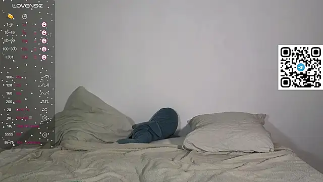 Snapshot of Julian_wins chatting on 20, 12, 2025 Julian wins online show from 20, 12, 2025