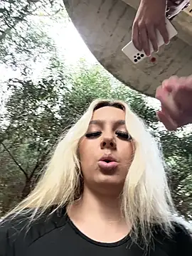 Snapshot of hotamanda01 chatting on 29, 11, 2025 hotamanda01 online show from 29, 11, 2025